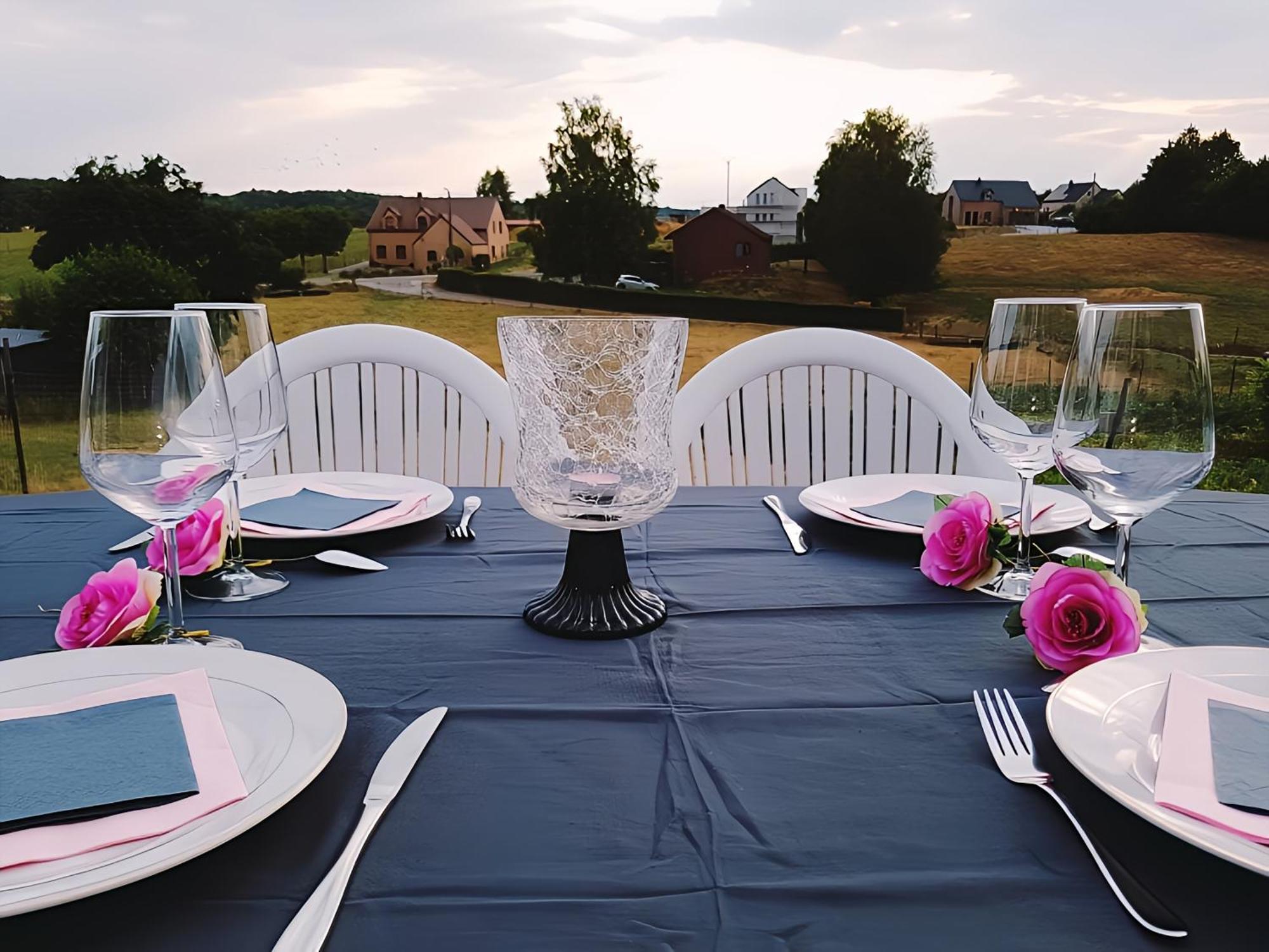 Au Chant Des Roches - Parking - Wifi - Terrasse - Chambres Familiales - Cerfontaine Exterior photo